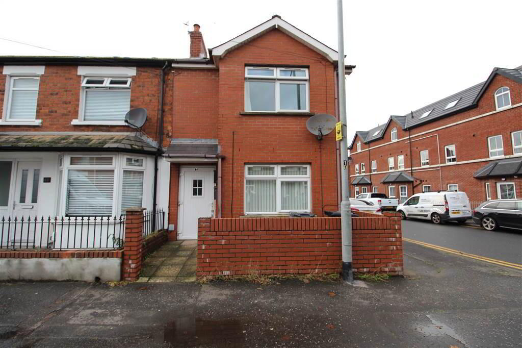 Photo 1 of 70 Connsbrook Avenue, Belfast