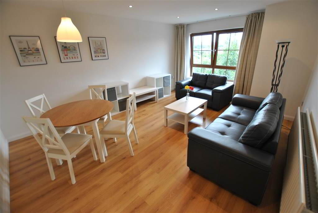 Photo 3 of Apt 3, 14 Orby Chase, Belfast