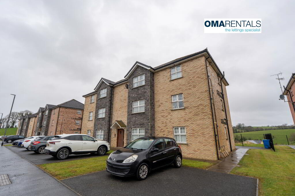 16 Lambrook Grove, Dromore Road, Omagh