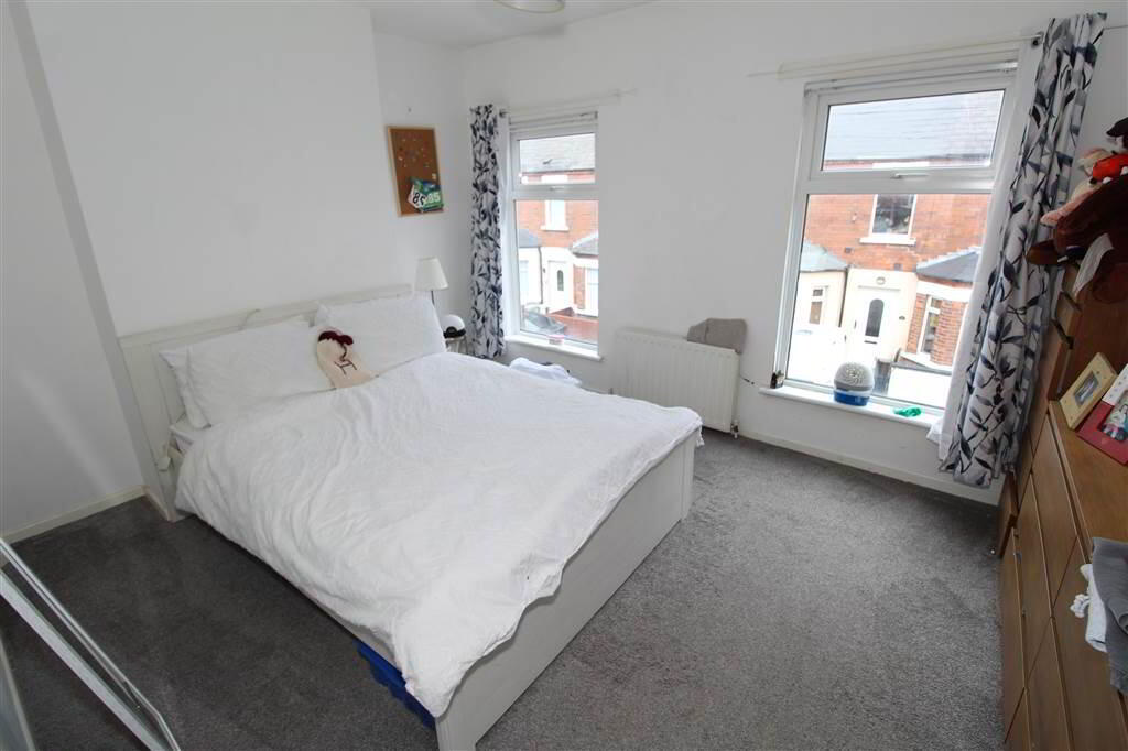 Photo 5 of 24 Dunraven Avenue, Belfast