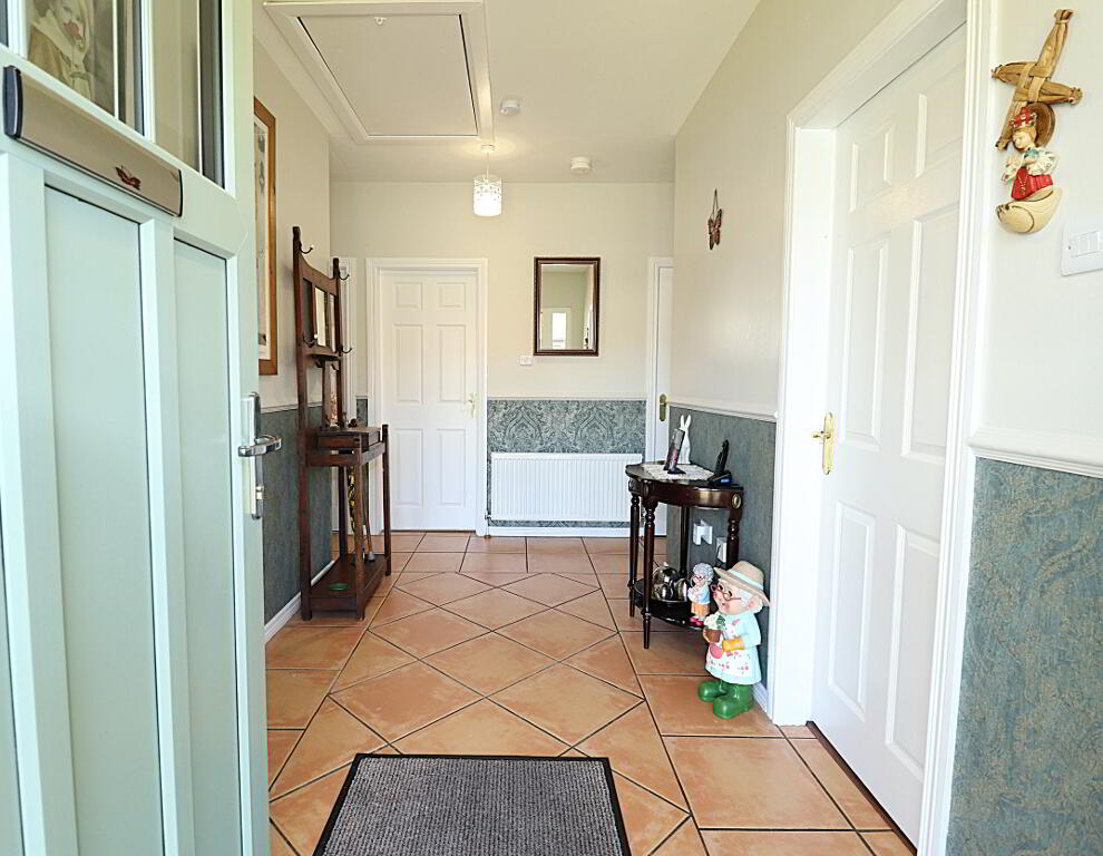 Photo 4 of 11 Regents Court, Coalisland, Dungannon
