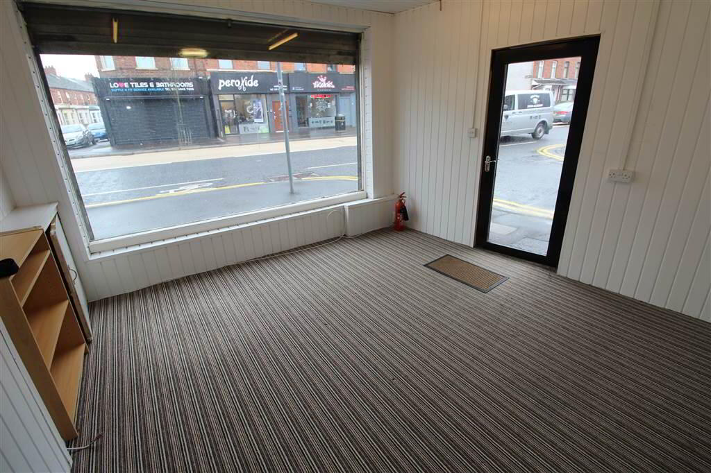 Photo 2 of 143 Ravenhill Road, Belfast