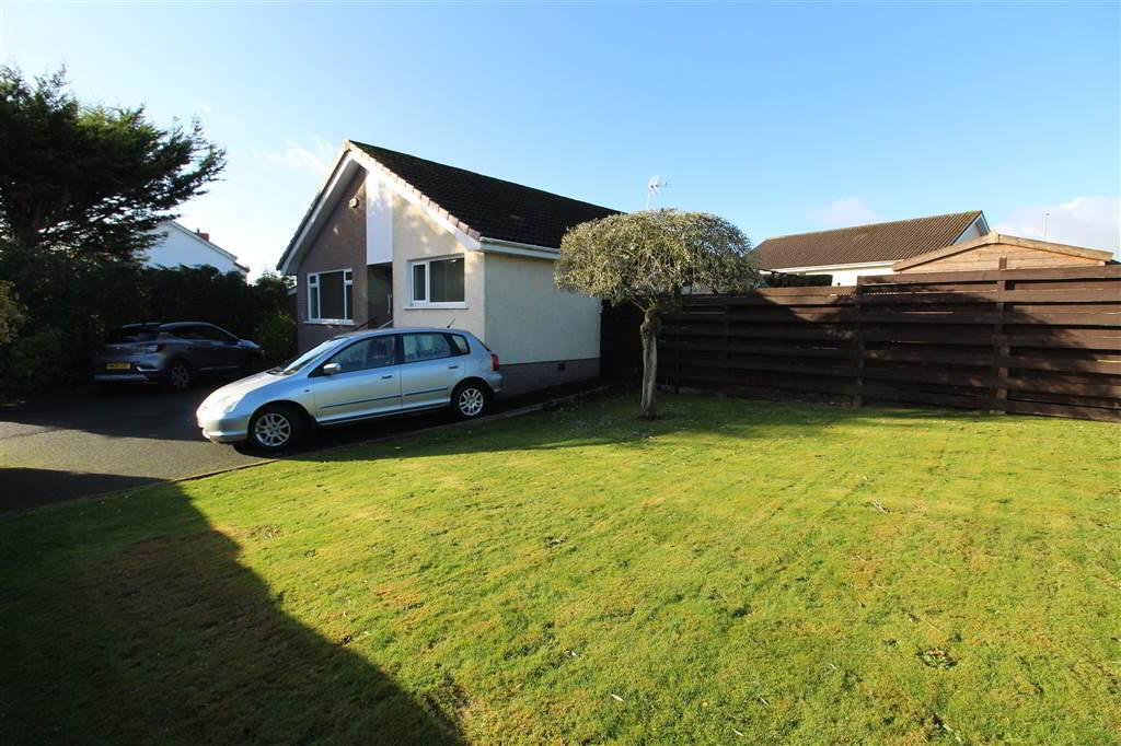 Photo 2 of 7 Pinecroft Avenue, Newtownards