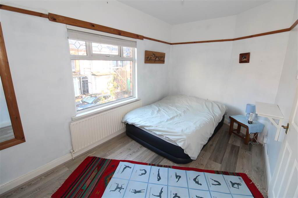 Photo 6 of 41 Dunraven Avenue, Belfast