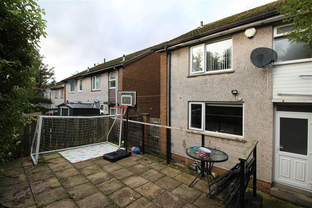 Photo 13 of 32 Ravenswood Crescent, Belfast