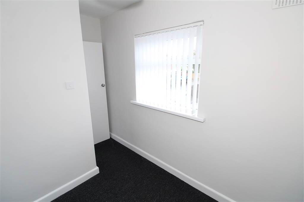 Photo 8 of 28 Millar Street, Belfast