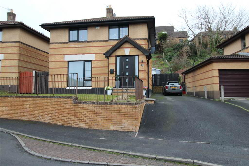 Photo 1 of 33 Old Mill Park, Dundonald, Belfast