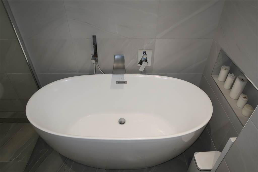 Photo 47 of 24 Graham Gardens, Balfast, Belfast