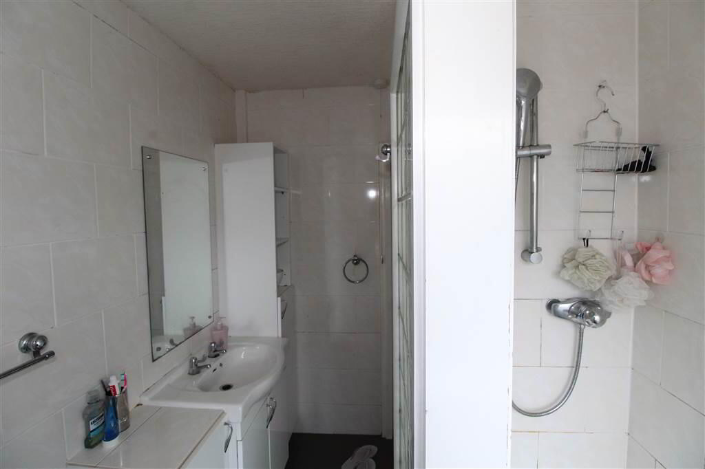 Photo 5 of 83 Carlingford Street, Belfast