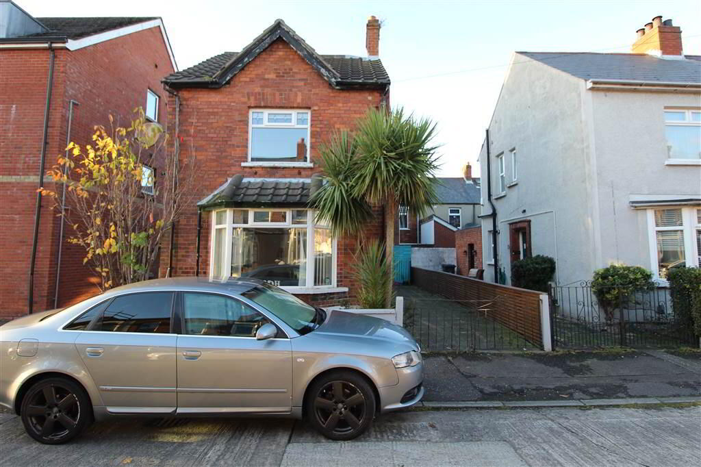 Photo 1 of 41 Dunraven Avenue, Belfast