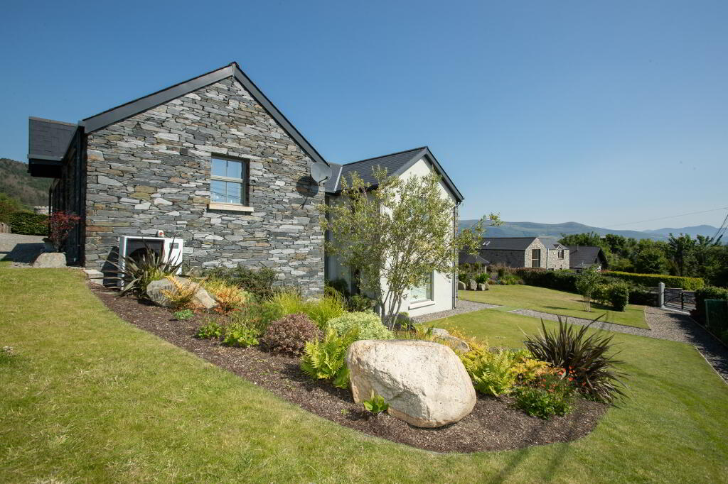 Photo 25 of 'Sonas', Mountain Park, Carlingford