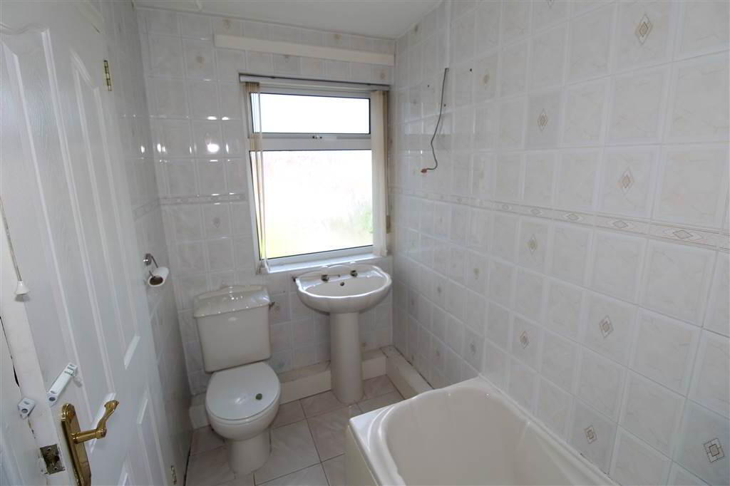 Photo 9 of 18b Lissan Close, Belfast