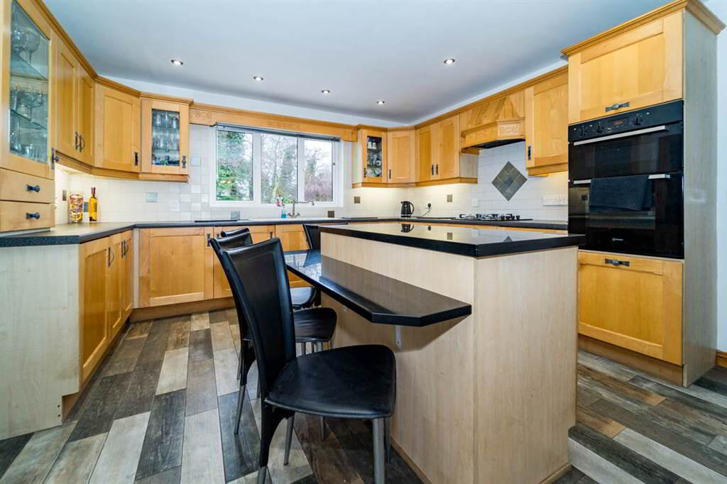 Photo 9 of 25 Hawthorn Hill, Newtownards