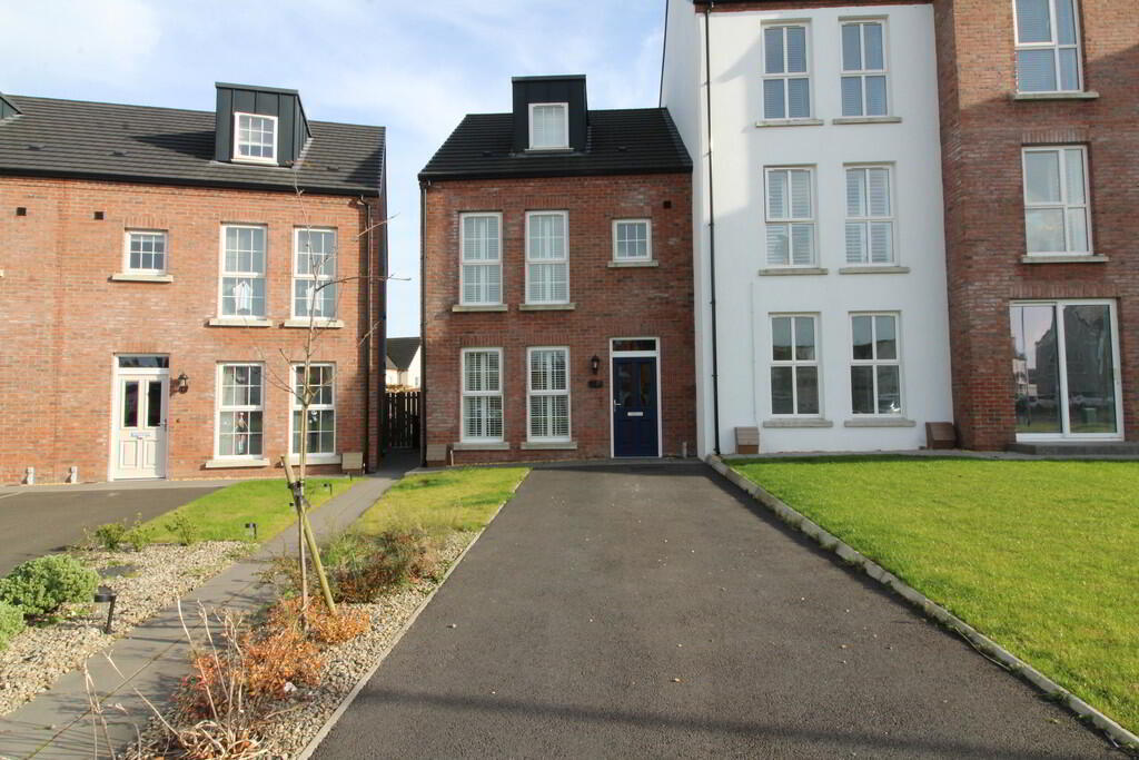 Photo 1 of 35 Blackrock Crescent, Newtownabbey