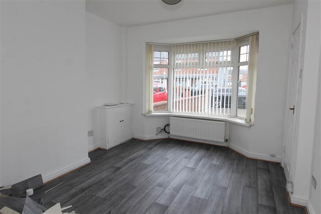 Photo 3 of 4 York Drive, Belfast