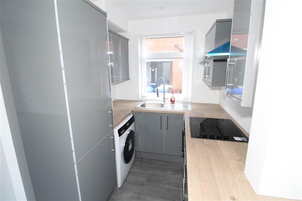 Photo 5 of 51 Loopland Drive, Belfast