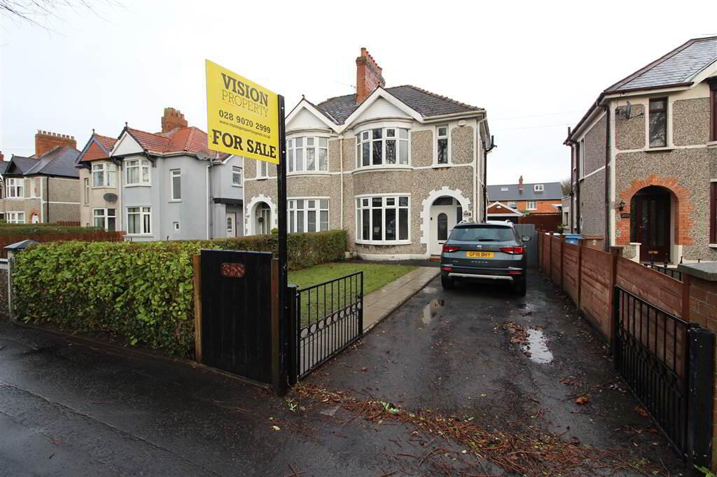 Photo 2 of 358 Castlereagh Road, Belfast