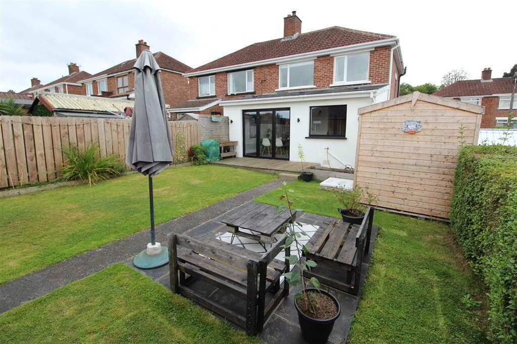 Photo 17 of 47 North Gardens, Belfast
