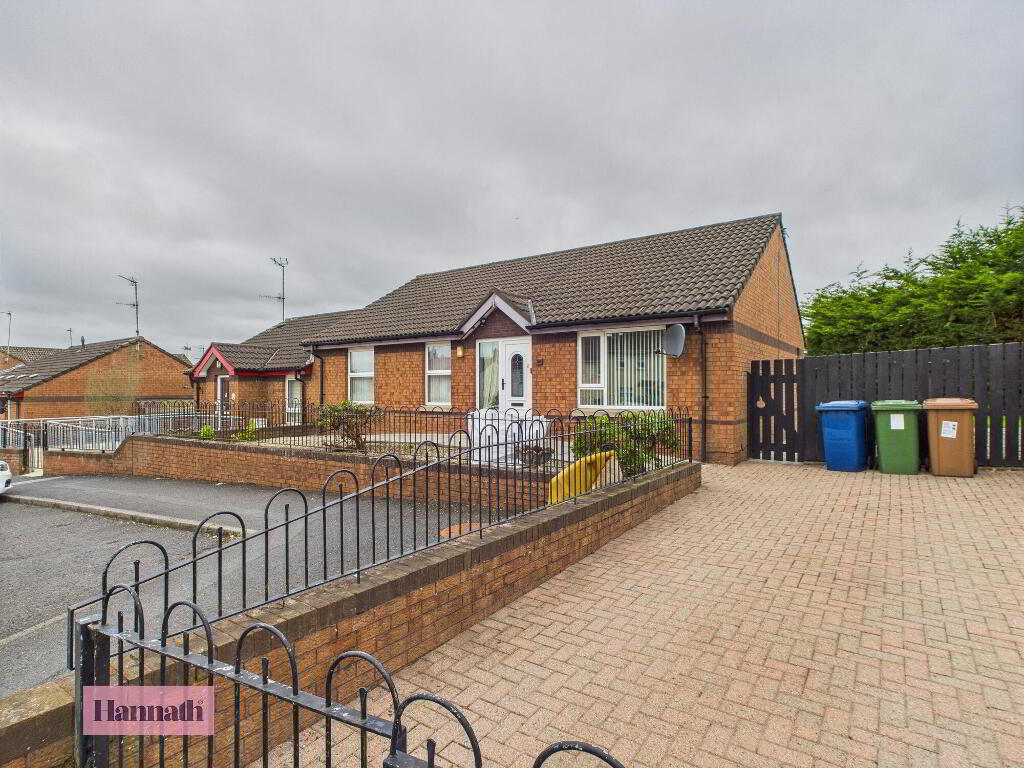  26 Glanroy Avenue