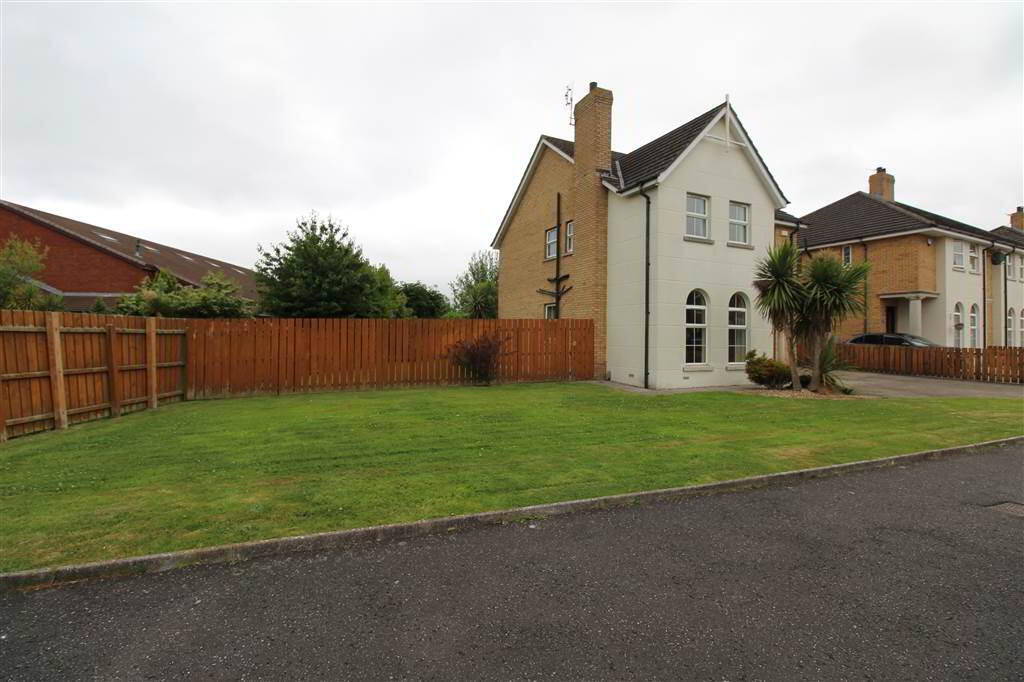 Photo 2 of 81 Orangefield Crescent, Belfast