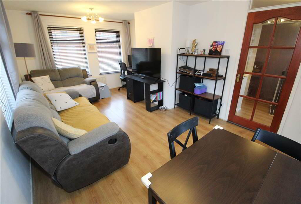 Photo 3 of 2 Newcastle Street, Belfast