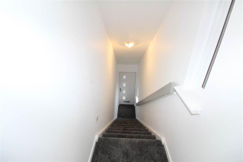 Photo 2 of 24 Drumkeen Court, Belfast