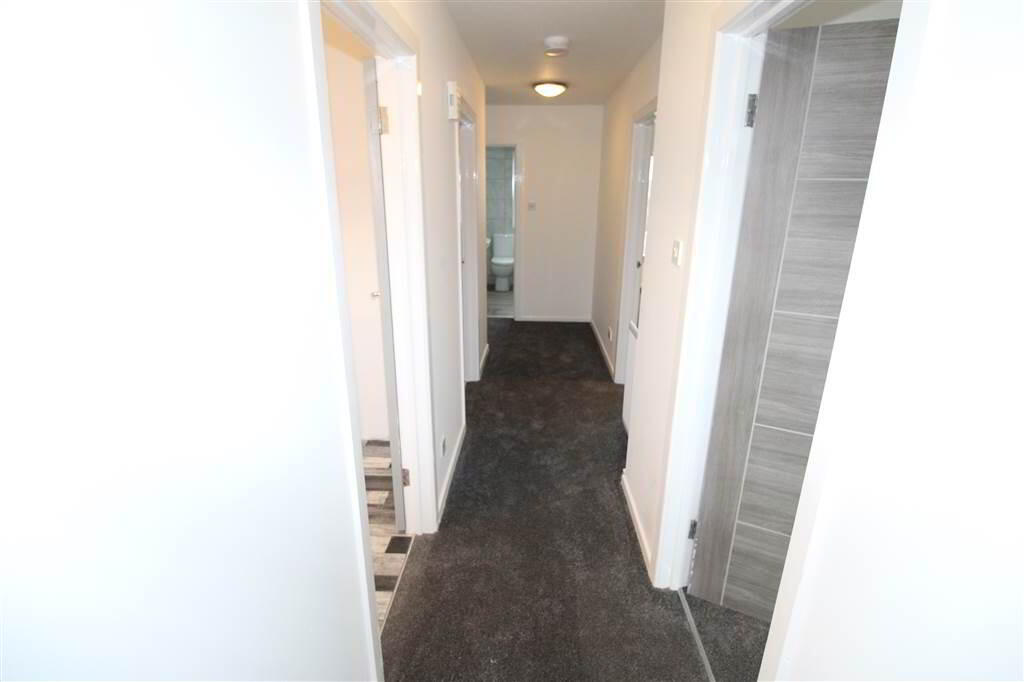 Photo 3 of 24 Drumkeen Court, Belfast