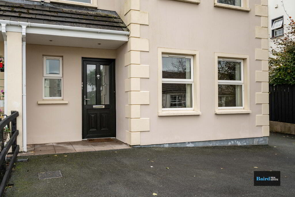  24a Castleview Heights