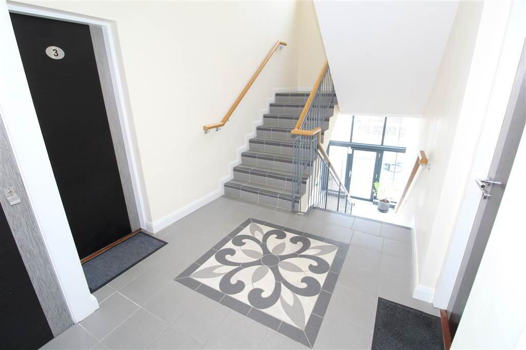 Photo 6 of Apt 3, 84 Shore Road, Greenisland, Carrickfergus