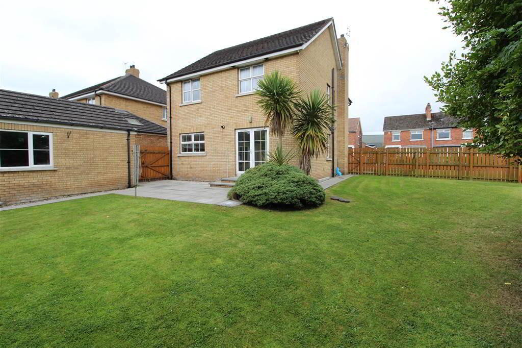 Photo 18 of 81 Orangefield Crescent, Belfast