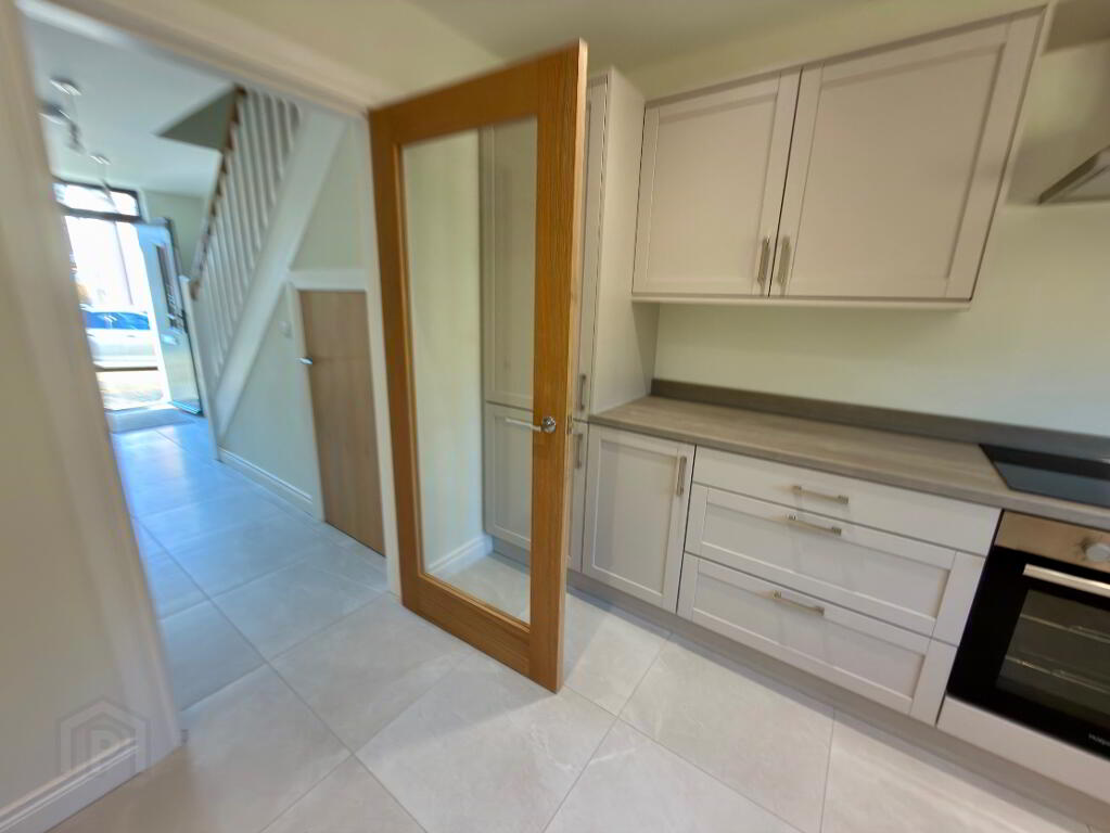 Photo 20 of Linen Grove, L'Derry