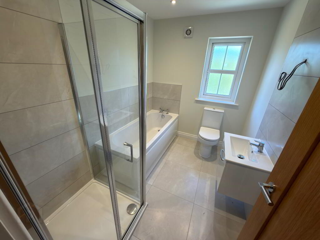 Photo 22 of Linen Grove, L'Derry