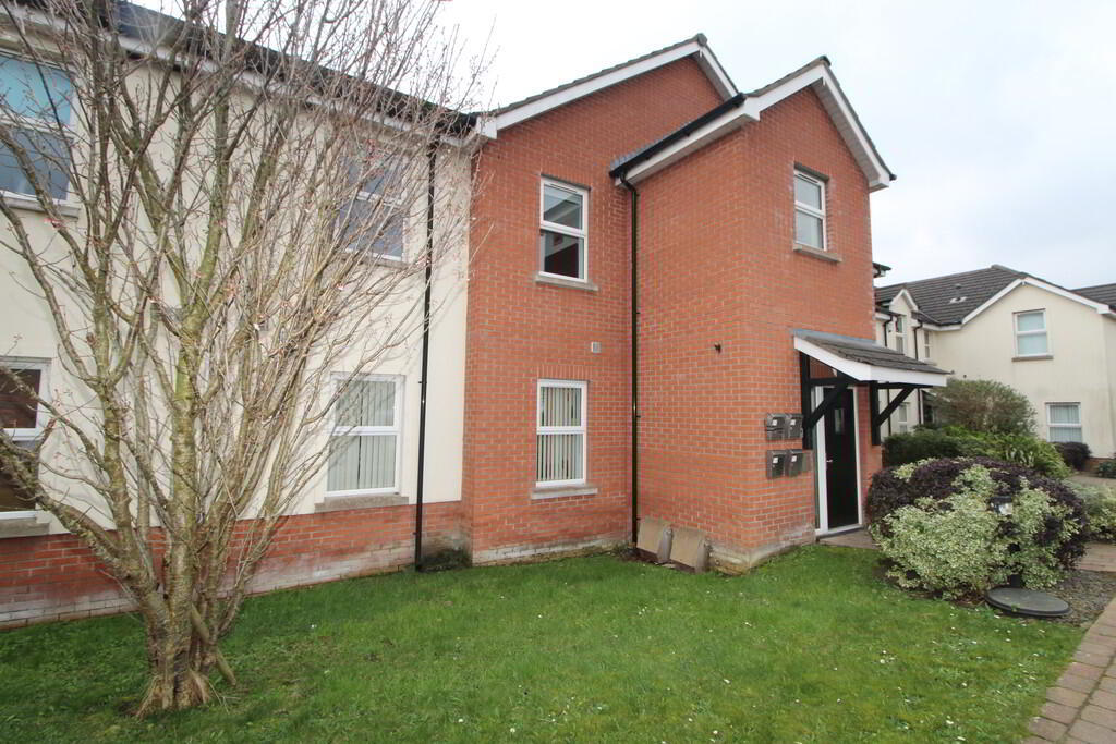 Photo 1 of 19 Loughshore Courtyard, Jordanstown, Newtownabbey