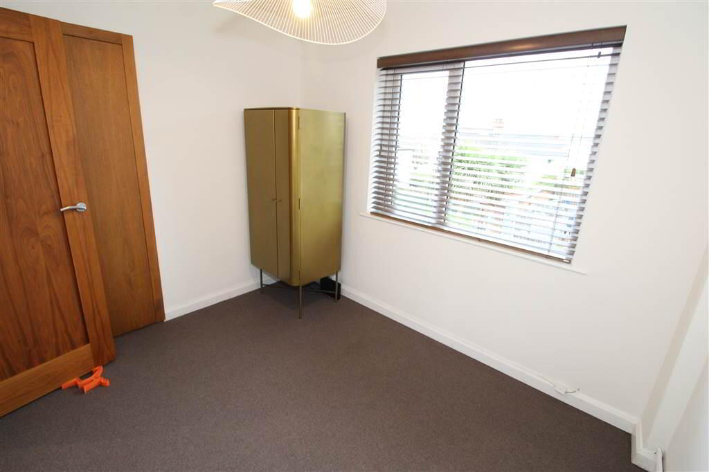 Photo 10 of 354 Cregagh Road, Belfast