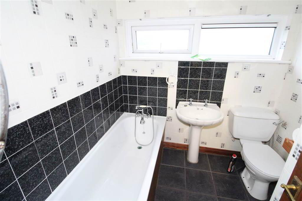 Photo 9 of 24b Drumadoon Drive, Belfast