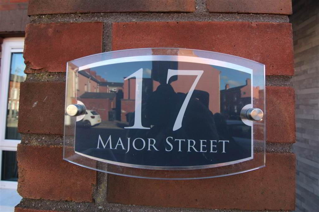 Photo 2 of 17 Major Street, Belfast