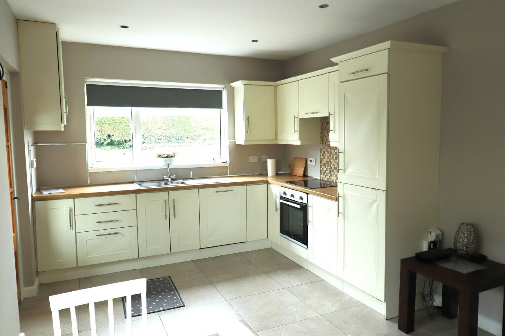 Photo 8 of 4 Woodhouse Road, Killycolpy, Dungannon