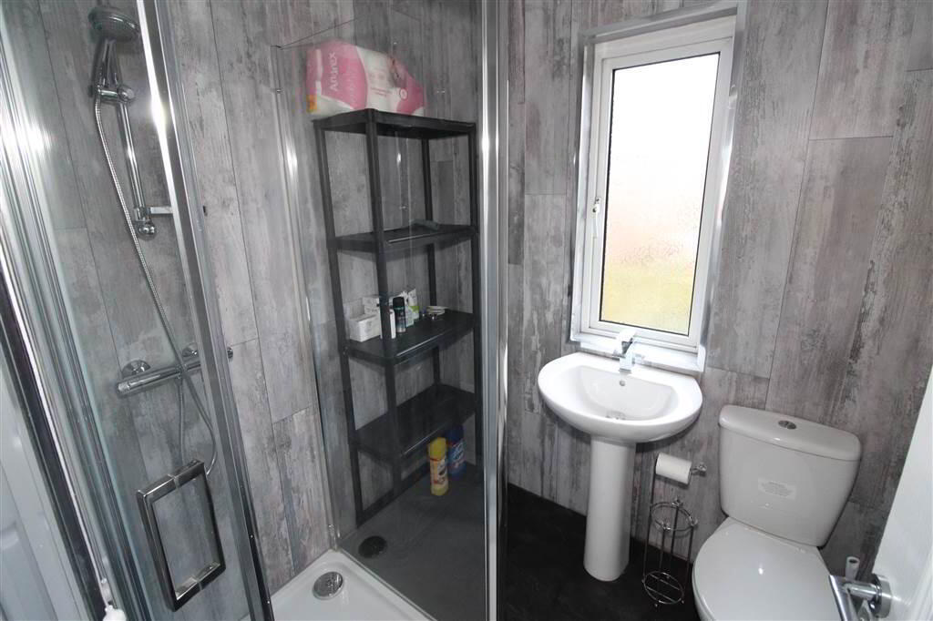 Photo 9 of 51 Loopland Drive, Belfast