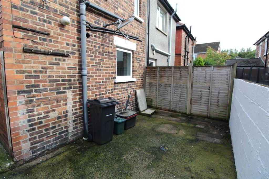 Photo 10 of 56 Dunraven Crescent, Belfast