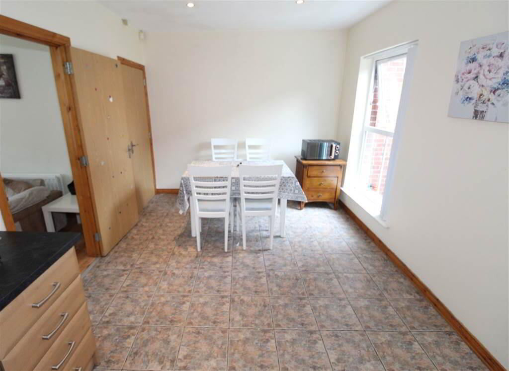Photo 6 of 36 Lewis Avenue, Belfast