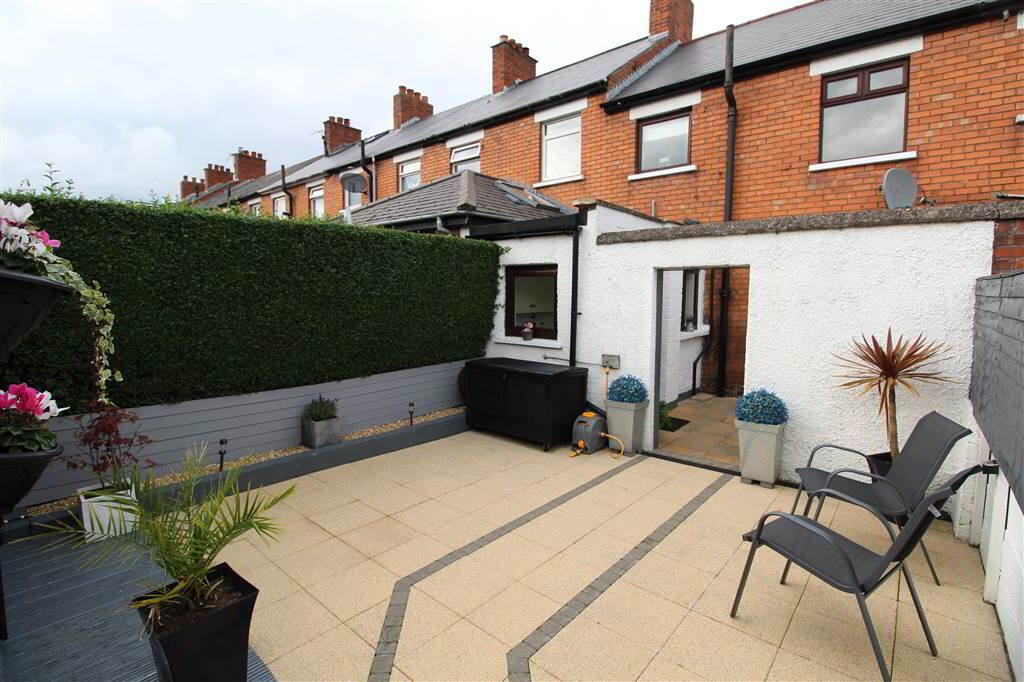 Photo 16 of 25 Loopland Road, Belfast