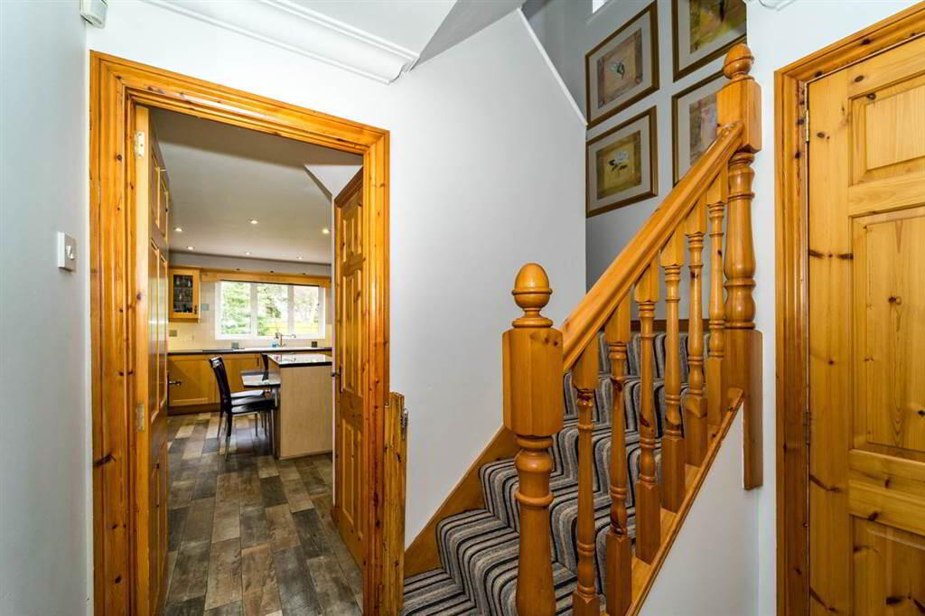 Photo 18 of 25 Hawthorn Hill, Newtownards