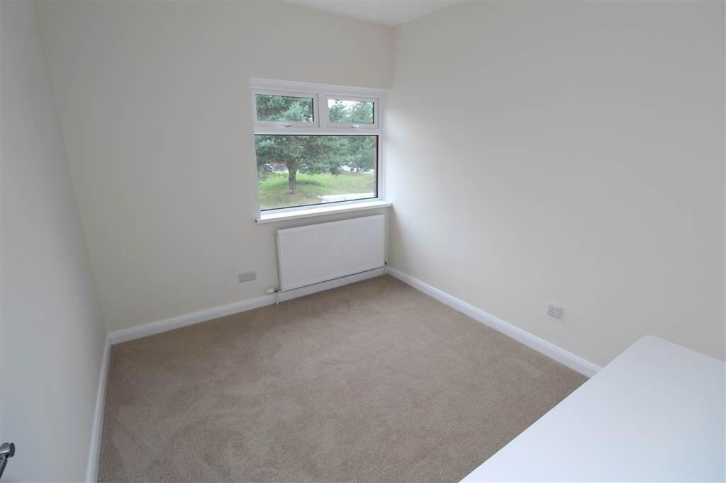 Photo 10 of 38 The Striaght, Belfast