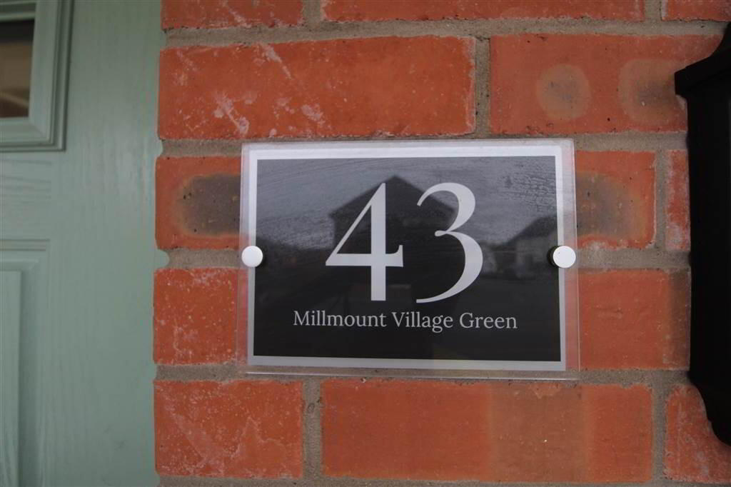 Photo 3 of 43 Millmount Village Green, Dundonald, Belfast
