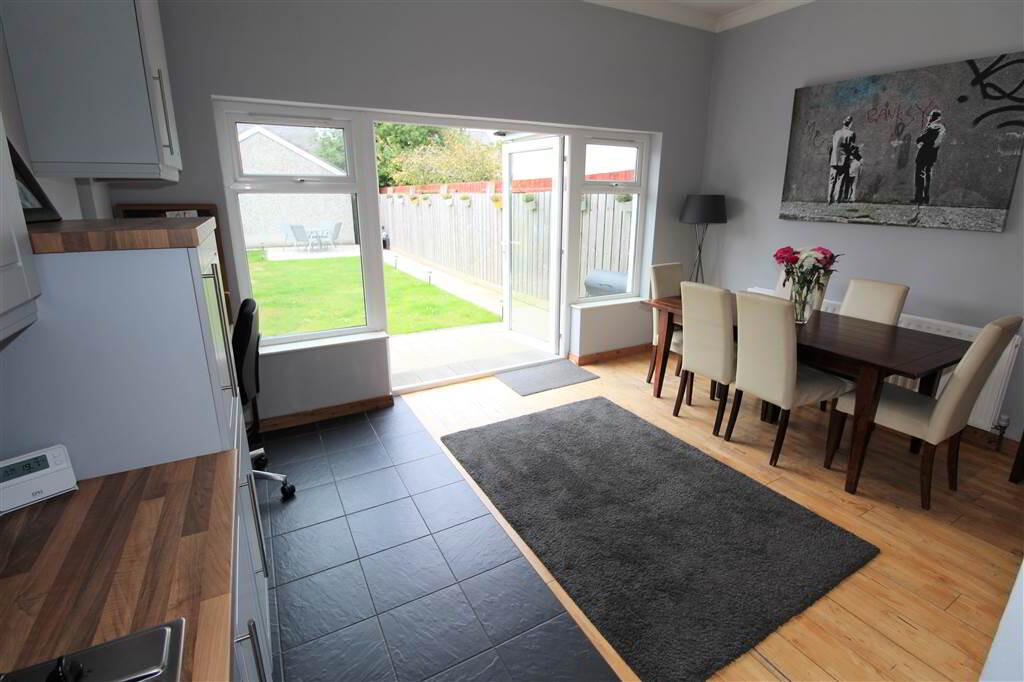 Photo 9 of 364 Castlereagh Road, Belfast
