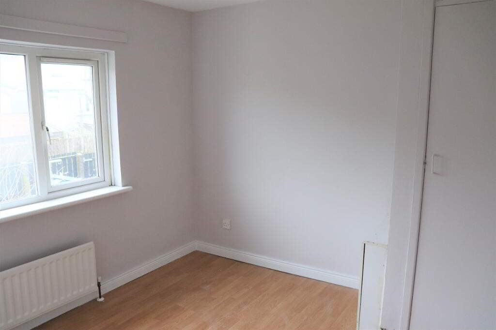 Photo 5 of 25 Mourne Avenue, Coalisland