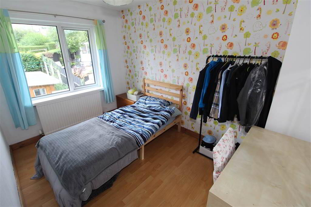 Photo 7 of 34 Woodview Drive, Belfast