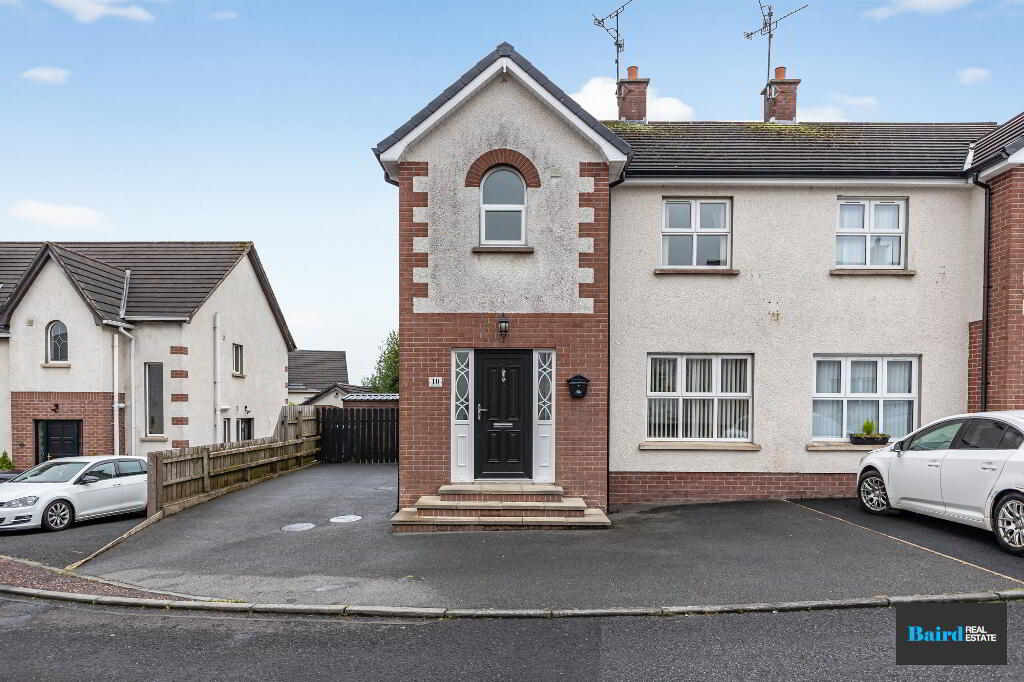  10 Maloon Hill