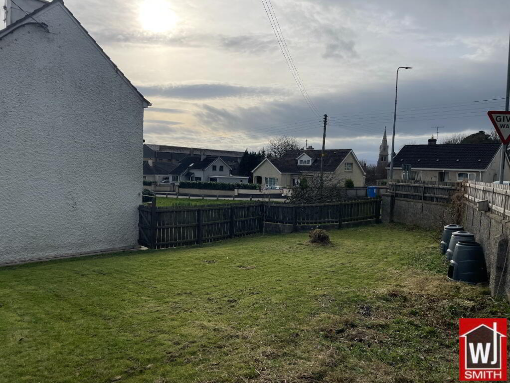 Photo 42 of 16 Breezemount Park, Castlederg