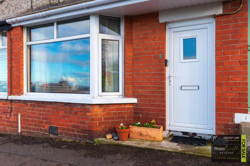 Photo 3 of 5 Harbour Road, Groomsport